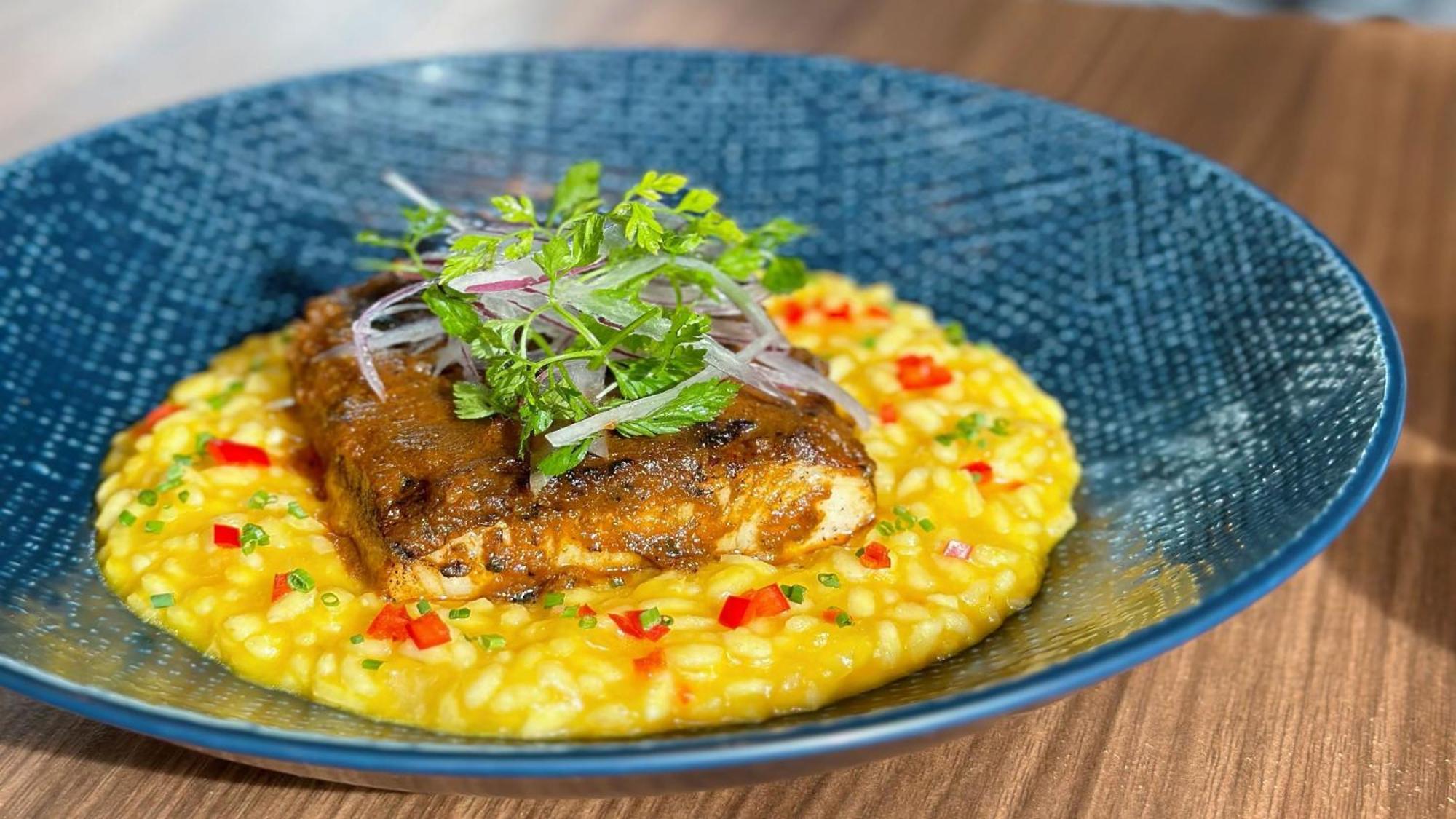Hotel Indigo Singapore Katong By Ihg Ngoại thất bức ảnh A risotto prepared with saffron